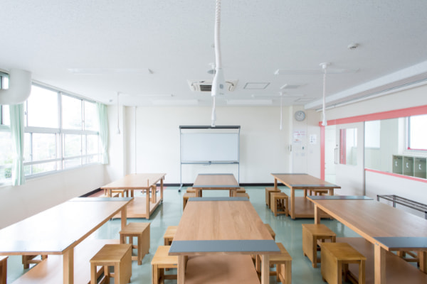 第3会議室 / 図工室